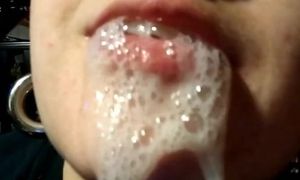 'Cum in my mouth '