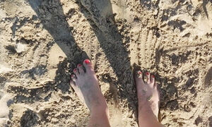 Nice Feet on the Beach