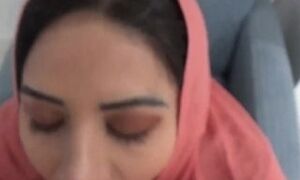 سکس با خانوم منشی‌ مطب که کوسش از شهوت و حشریت خیس و آبکی‌ شده - Fucking Horny Milf