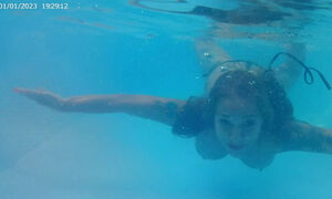 Underwater - Melisa the Mermaid