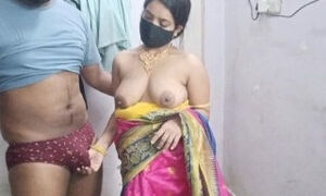 Indian Desi Bhabhi Sex In Saree.